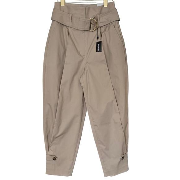 Express NWT Tan Paper Bag Pants Sz. US 4 short - Picture 1 of 7